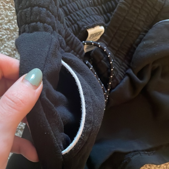 Victoria’s Secret Pink Black Drawstring Short Shorts Size Small - Picture 4 of 4